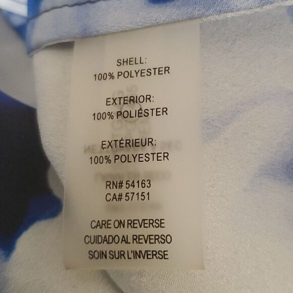 Calvin Klein gorgeous bell sleeve button front top - Picture 10 of 10